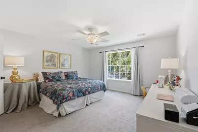 37 Treescape Circle, The Woodlands, TX 77381 - Photo 20
