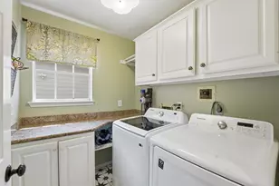 37 Treescape Cir, The Woodlands, TX 77381 - Photo 22