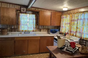 153 E 362, Fairfield, TX 75840 - Photo 12