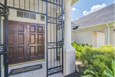 10326 Park Meadow Drive, Houston, TX 77089 - Photo 8
