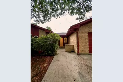 4410 Longhorn Drive, Baytown, TX 77521 - Photo 2