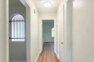 4410 Longhorn Dr, Baytown, TX 77521 - Photo 10