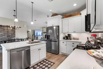 7634 Highland Road, Santa Fe, TX 77517 - Photo 8