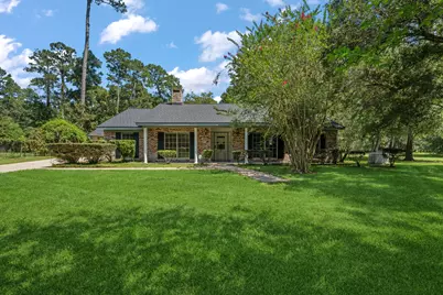 606 Wallisville Road, Liberty, TX 77575 - Photo 2