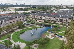 2713 Kinsley Oaks Dr, Houston, TX 77007 - Photo 2