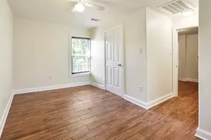 4606 Antha St, Houston, TX 77016 - Photo 10