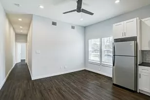 225 N Everton St, Houston, TX 77003 - Photo 2