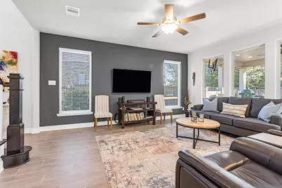 14 Heirloom Garden Place, The Woodlands, TX 77354 - Photo 8