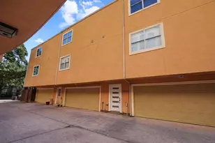 3006 Chenevert St, Houston, TX 77004 - Photo 2