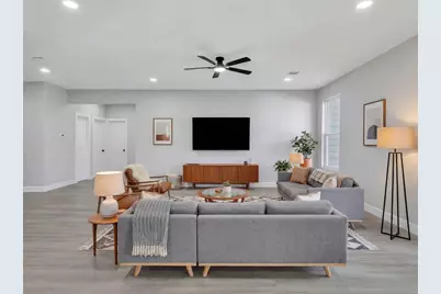 9026 Lawncliff Lane, Houston, TX 77040 - Photo 10