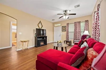 2709 Virginia Street, La Marque, TX 77568 - Photo 4