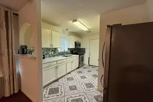 9730 Linares Dr, Houston, TX 77078 - Photo 10