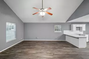 390 Martin Luther King Rd, Liberty, TX 77575 - Photo 16