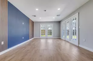 10406 Willowisp Dr, Houston, TX 77035 - Photo 8