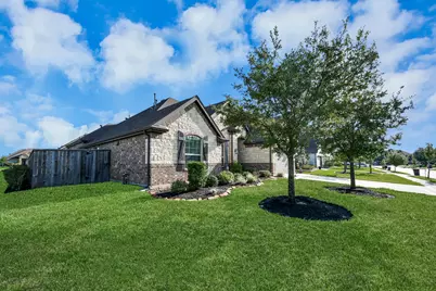 15330 Lancaster Falls Drive, Cypress, TX 77429 - Photo 6