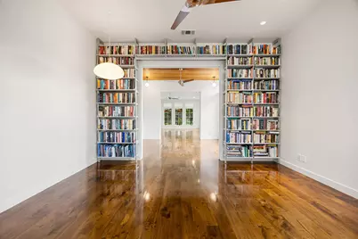 2240 Shakespeare Street, Houston, TX 77030 - Photo 10