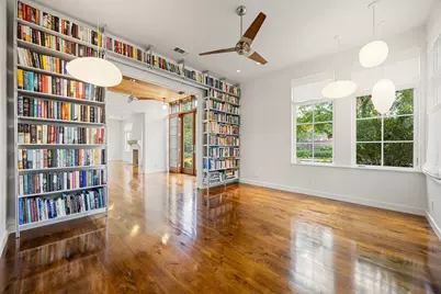 2240 Shakespeare Street, Houston, TX 77030 - Photo 8