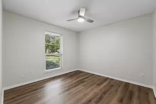 1918 Crooked Creek Ln, Pearland, TX 77581 - Photo 20