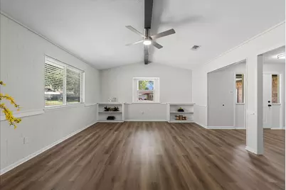 1918 Crooked Creek Lane, Pearland, TX 77581 - Photo 6
