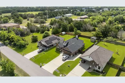 3681 Rabbit Lane, Bryan, TX 77808 - Photo 10