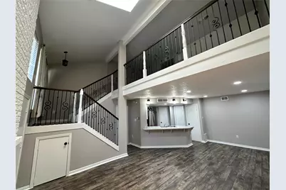 54 Evanston Street #5, Houston, TX 77015 - Photo 1