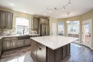 12869 Kingsbridge Ln, Houston, TX 77077 - Photo 20