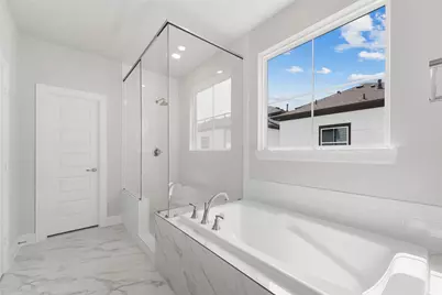 2708 Grand Fountains Drive #F, Houston, TX 77054 - Photo 18