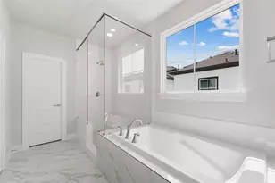 2708 Grand Fountains Dr, Houston, TX 77054 - Photo 18