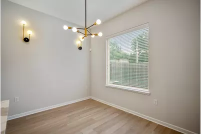 2042 W Tidwell Road, Houston, TX 77091 - Photo 10