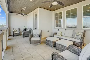 827 Dunleigh Meadows Ln Ln, Houston, TX 77055 - Photo 22