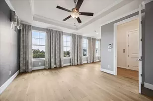 827 Dunleigh Meadows Ln Ln, Houston, TX 77055 - Photo 12