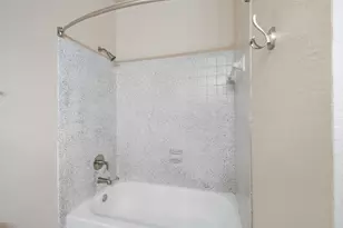 2255 Braeswood Park Dr, Houston, TX 77030 - Photo 16