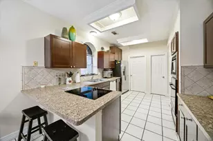 10707 Canmere Ct, Houston, TX 77070 - Photo 16