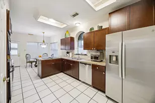 10707 Canmere Ct, Houston, TX 77070 - Photo 14