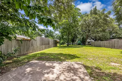 Lot 16 Oxford Street, Tomball, TX 77375 - Photo 2