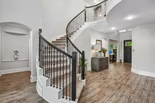 5306 Linden Field Ct, Sugar Land, TX 77479 - Photo 8
