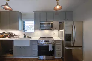 3201 Westridge St, Houston, TX 77025 - Photo 10