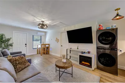 3201 Westridge Street #A, Houston, TX 77025 - Photo 2