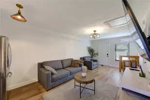 3201 Westridge St, Houston, TX 77025 - Photo 4