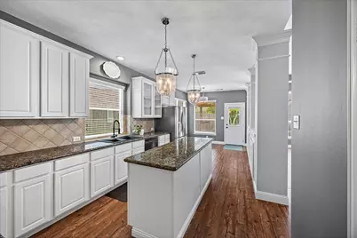 4816 Cypress Spring Drive, Missouri City, TX 77459 - Photo 6