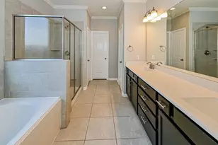 4306 Apple Ln, Baytown, TX 77521 - Photo 12