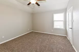 4306 Apple Ln, Baytown, TX 77521 - Photo 10