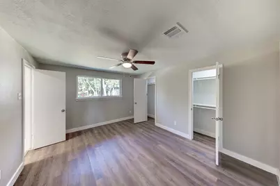 5774 Greencraig Drive, Houston, TX 77035 - Photo 8