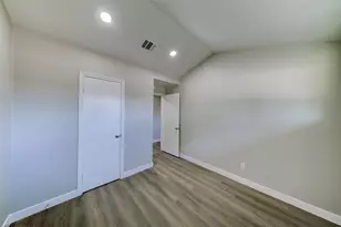 5774 Greencraig Dr, Houston, TX 77035 - Photo 18