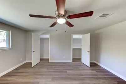 5774 Greencraig Drive, Houston, TX 77035 - Photo 16