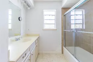 4906 Droddy St, Houston, TX 77091 - Photo 32