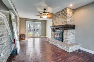 2410 Mark Dr, Mesquite, TX 75150 - Photo 2