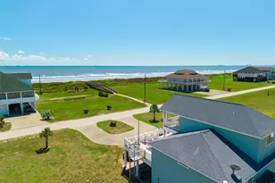 804 Sombrero Dr, Crystal Beach, TX 77650 - Photo 34