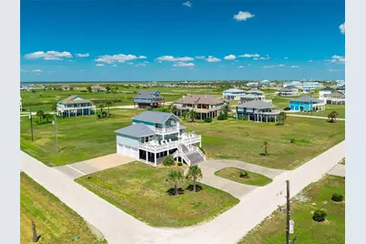 804 Sombrero Drive, Crystal Beach, TX 77650 - Photo 32