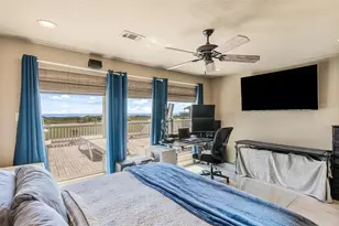 804 Sombrero Dr, Crystal Beach, TX 77650 - Photo 16